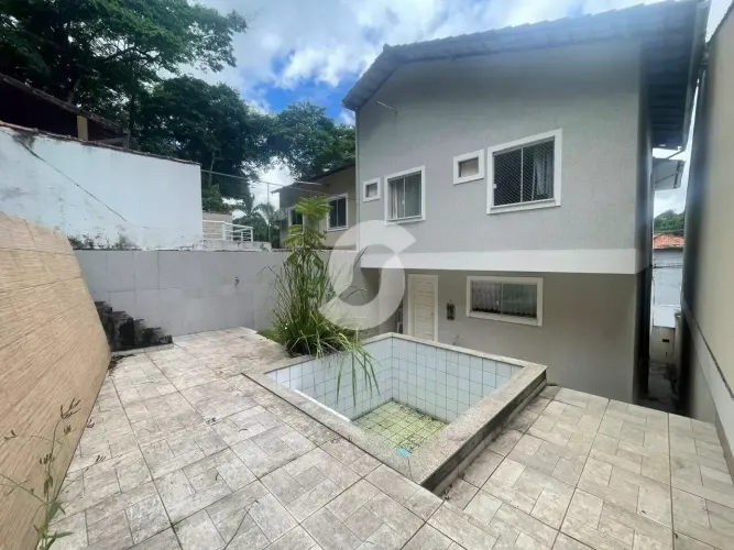 Casa para venda com 144 m² com 3 quartos em Serra Grande - Niterói - RJ