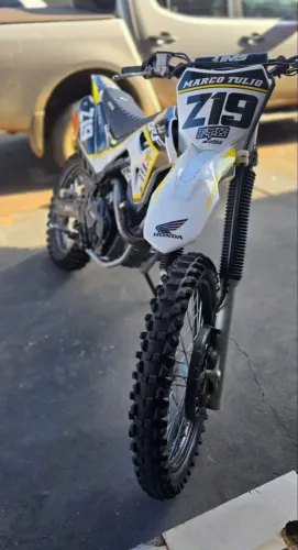 VENDO MOTO PARA MOTOCROSS