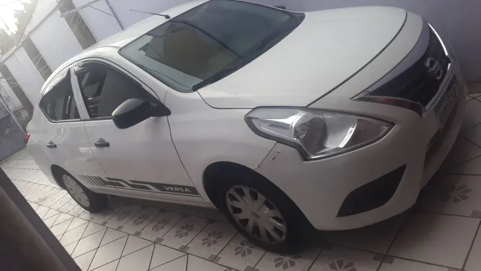 Alugo Carro Versa para motoristas de App