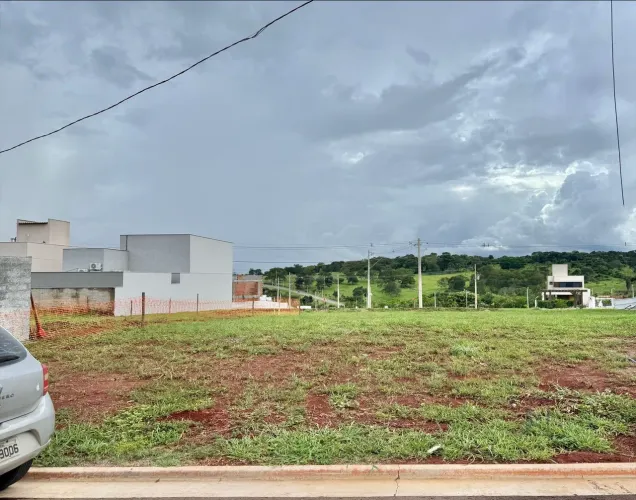 Condomínio Jardins Parma - Lote com 296 m² a venda condomínio Jardins Parma em Senador Can