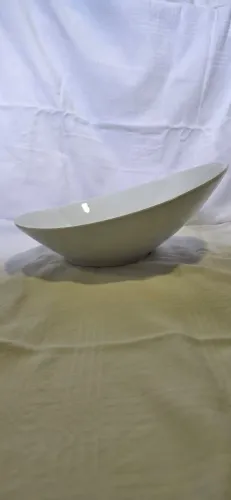 Bowl/ Saldeira de louça branca 33x29cm