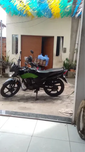 Mottu quitada  7500 pra vender logo 