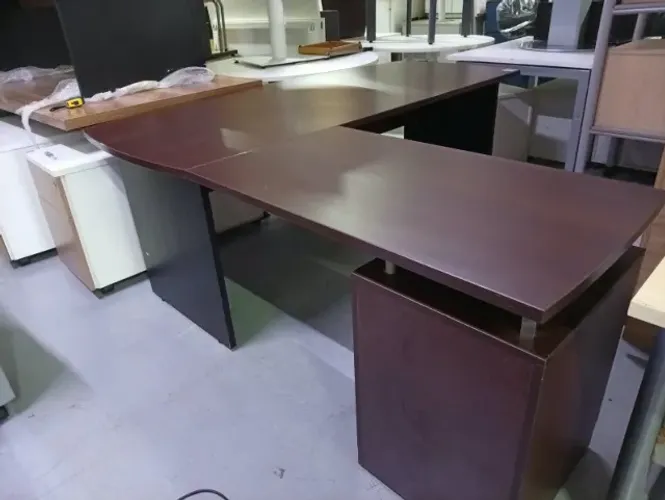 Mesa L Modelo Diretor Com gaveteiro