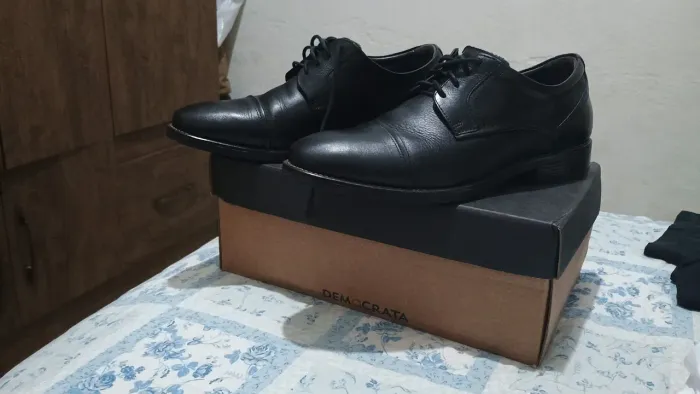 SAPATO SOCIAL DEMOCRATA - NOVO - Nº 41