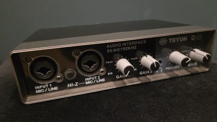 Teyun Interface de Audio Q-22 Usb Som Gravação Profissional