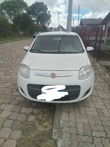 Fiat Palio Attractive 1.0 EVO Fire Flex 8V 5P 2016