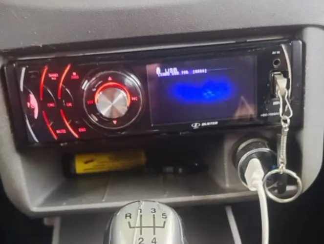 Radio Aparelho Som Buster C/usb Aux Original Hbd-7688av (Usado)