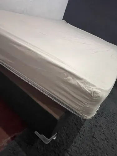 Cama de casal box