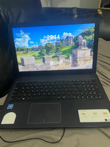 Notebook azus vivobook