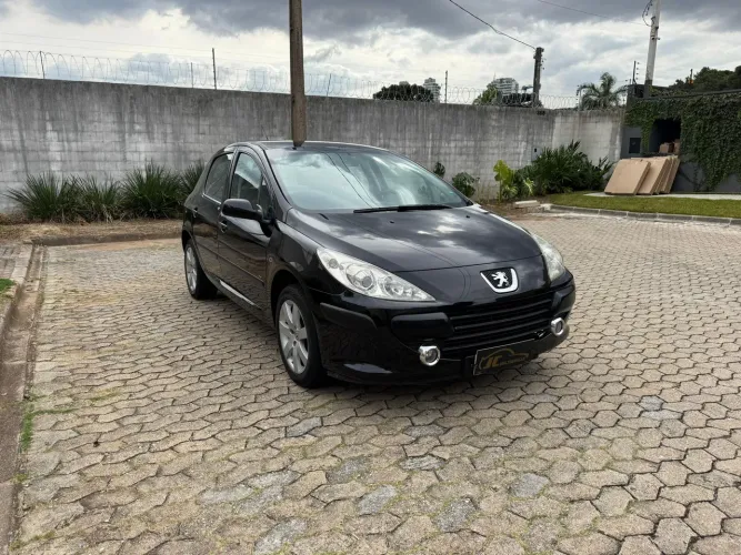 Peugeot 307 Soleil/ Presence 1.6/1.6 Flex 16V 5P 2010