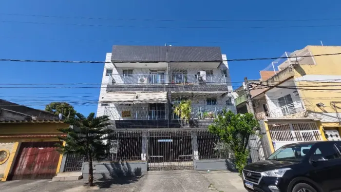 Apartamento de dois quartos com Garagem em Curicica
