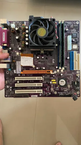 Placa Mãe + Processador + Memória