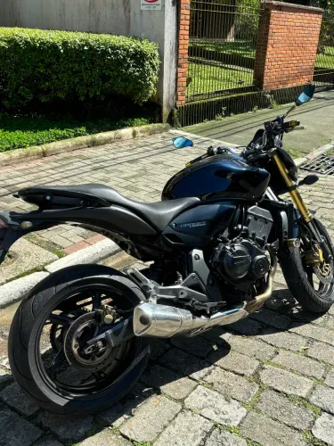 Hornet 600