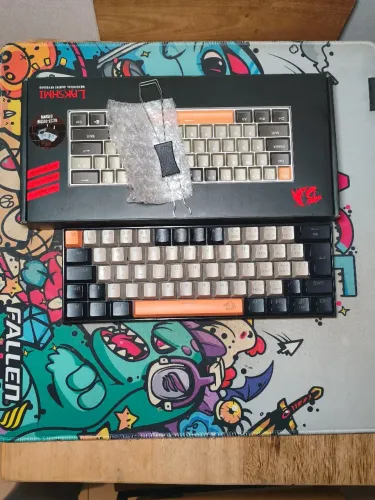 Teclado + MousePad Fallen