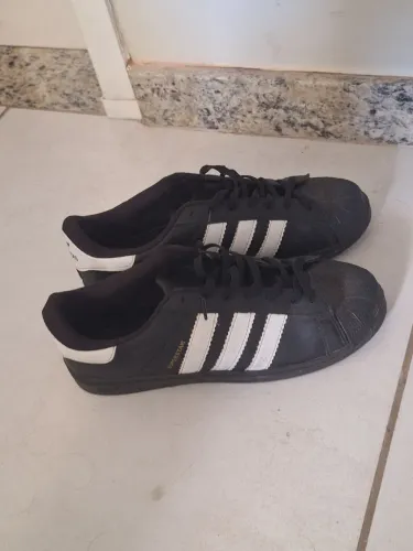 Adidas superstar falsificado