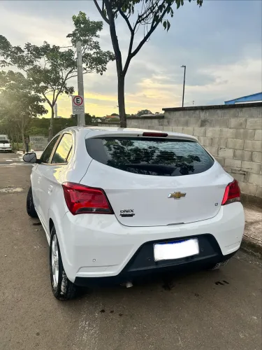 Chevrolet Onix Hatch LT 1.4 8V Flex Aut. 4P 2019
