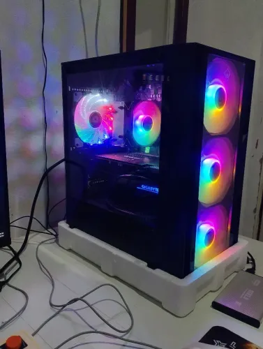 PC Gamer Rx 7600 + Ryzen 5 3600, troco em PS4 desbloqueado + volta!