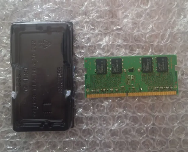 Memoria ram ddr4 4gb, frequência 2133mhz.