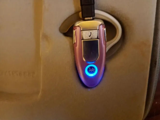 MOTOROLA RAZR V3 ROSA PARA COLECIONADOR