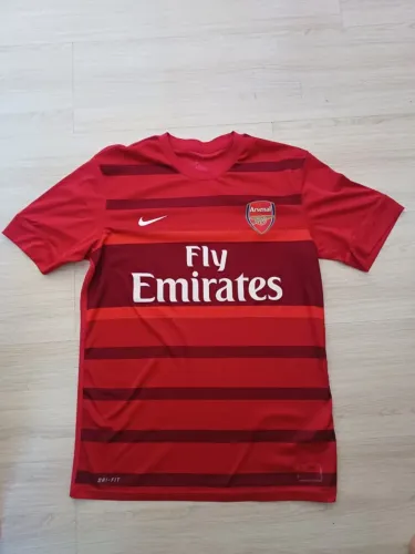 Camisas de futebol(Man City, Arsenal, Nothing Forest)
