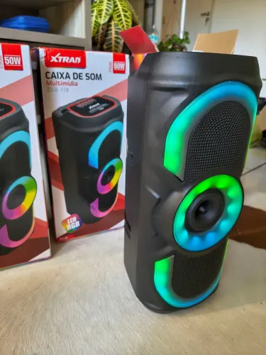 Caixa de som POTENTE RGB