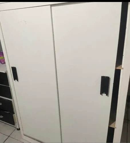 Guarda roupa
