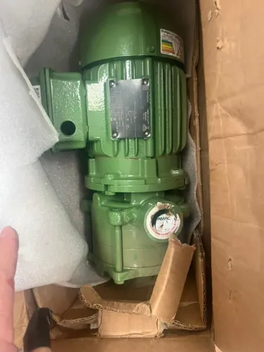 Bomba Famac multi estagio 1,5cv - NOVA