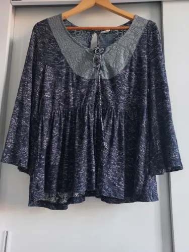 Blusa/bata 