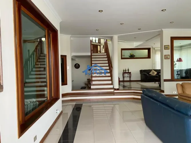 Casa à venda em Jandira, Nova Higienópolis, com 4 quartos, com 500 m², Condomínio Nova Hig