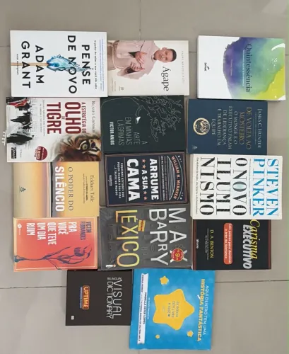 Vários livros