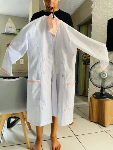 Quase doação jaleco 