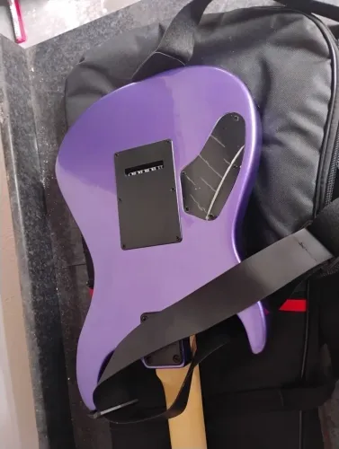 Guitarra Tagima 513