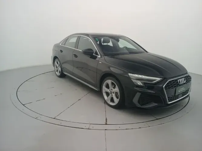 Audi A3 Sedan S-line 2.0 TFSI S-tronic 2024