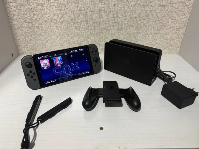 Nintendo Switch OLED Desbloqueado