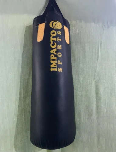 Saco de pancadas 90cm cheio + luvas bare-saco