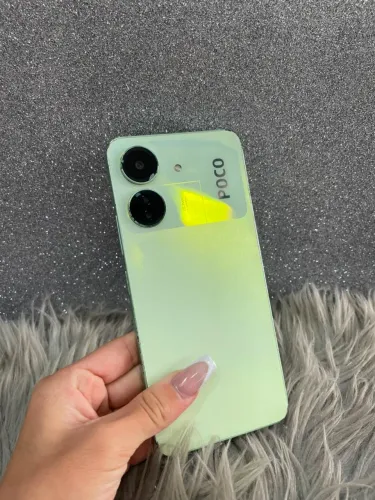 POCO C65 VERDE