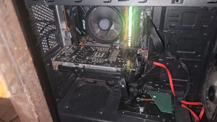 GALAXY RTX 2060 6GB RAM / com tecnologia DLSS