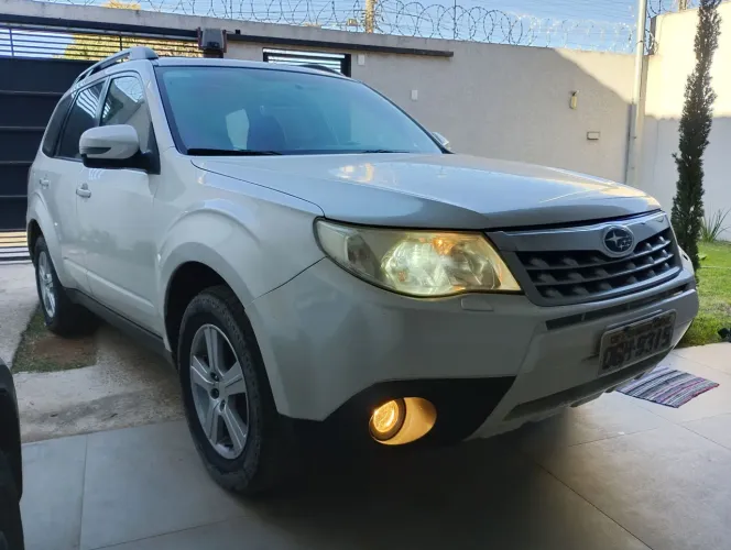 Subaru Forester 2.0/2.0 S 4X4 Aut. 2011