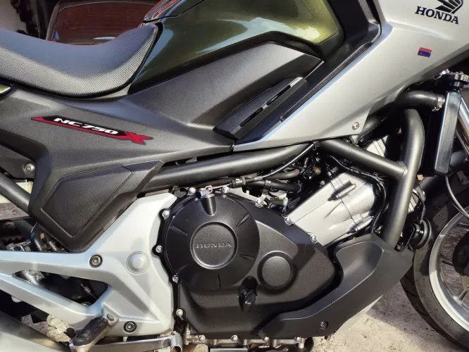 NC 750x modelo ABS 2018 muito nova