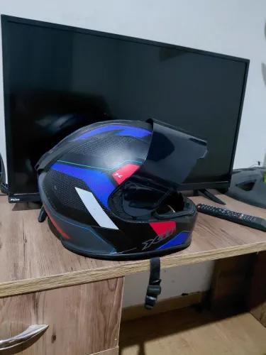 CAPACETE X11 400 REAIS