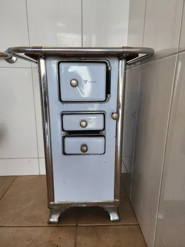 Fogão a Lenha VERNAX Vintage com Chaminé