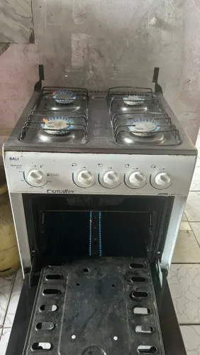Vendo fogão bali esmaltec 4 bocas