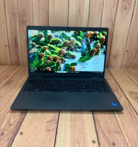 Notebook Dell Latitude 3540 i5 13ª 16GB SSD NVMe 512GB Full HD Seminovo com Garantia