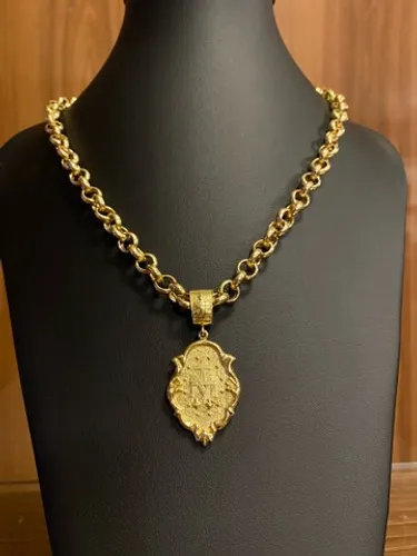 Conjunto em Ouro 18K 750 37 gramas