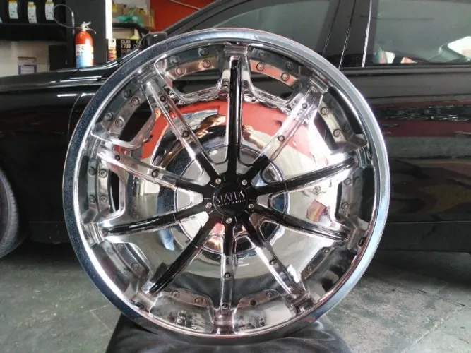 Jogo de Rodas Aro 20 Stattus Alloys Wells 5x114 5x100 20x7,5 Et Cromada