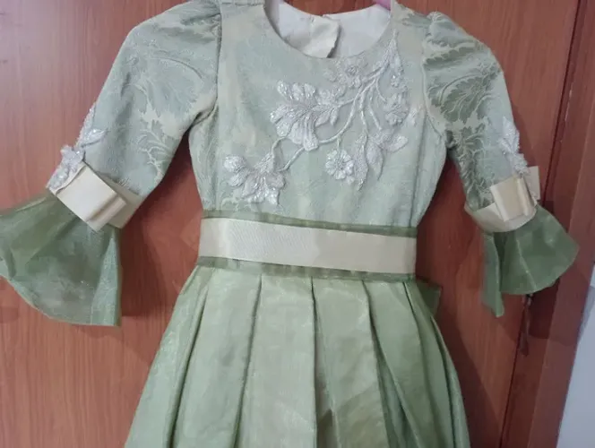 Vestido de festa (luxo) até 6 anos
