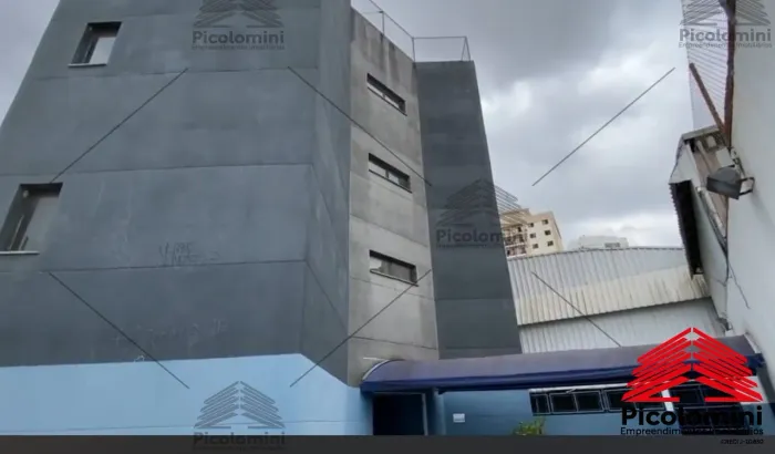 Excelente Prédio comercial com 3.593 m2 a venda no Butantã, Rua Coronel Camisão, 37 salas,
