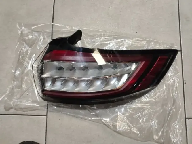lanterna lateral traseira direita do ford edge titanium 2016 a 17 led Obs: com chicote cor