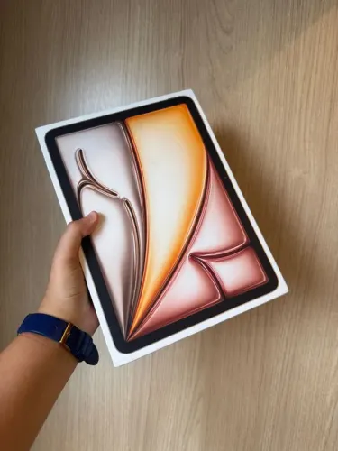 iPad Air M4 128gb Estelar / Starlight - 11 Polegadas - Lacrado