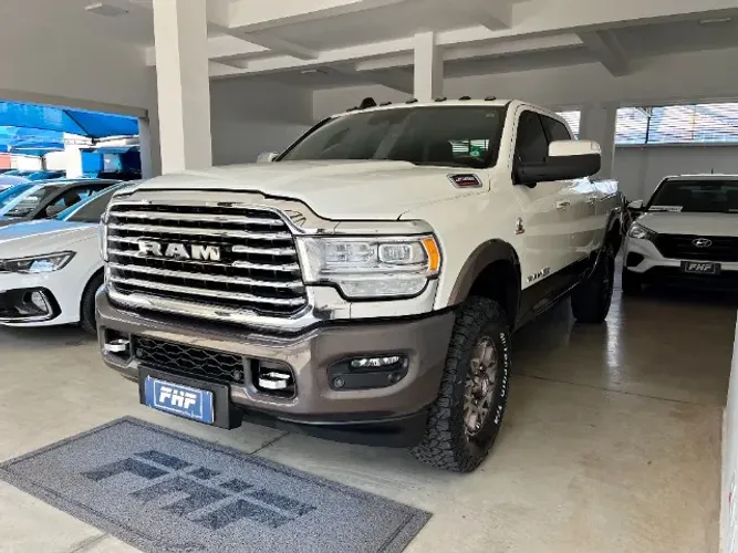 Ram 3500 Limited Longhorn 6.7 TB CD Diesel 2022